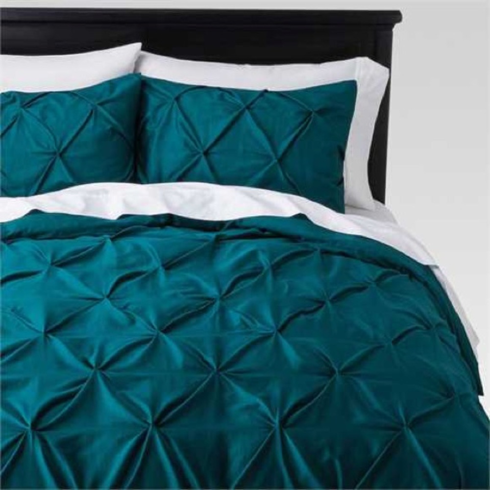 Teal Duvet cover and shams